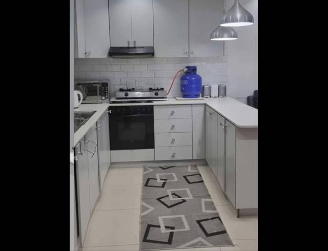 1 BEDROOM APARTMENT FOR SALE IN OVERPORT